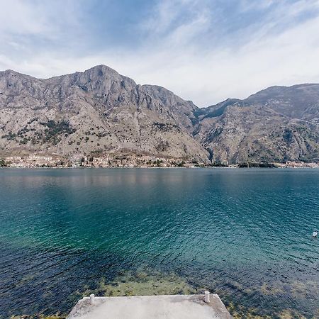 Sea Holiday Muo With Sea And City View Kotor Exterior foto